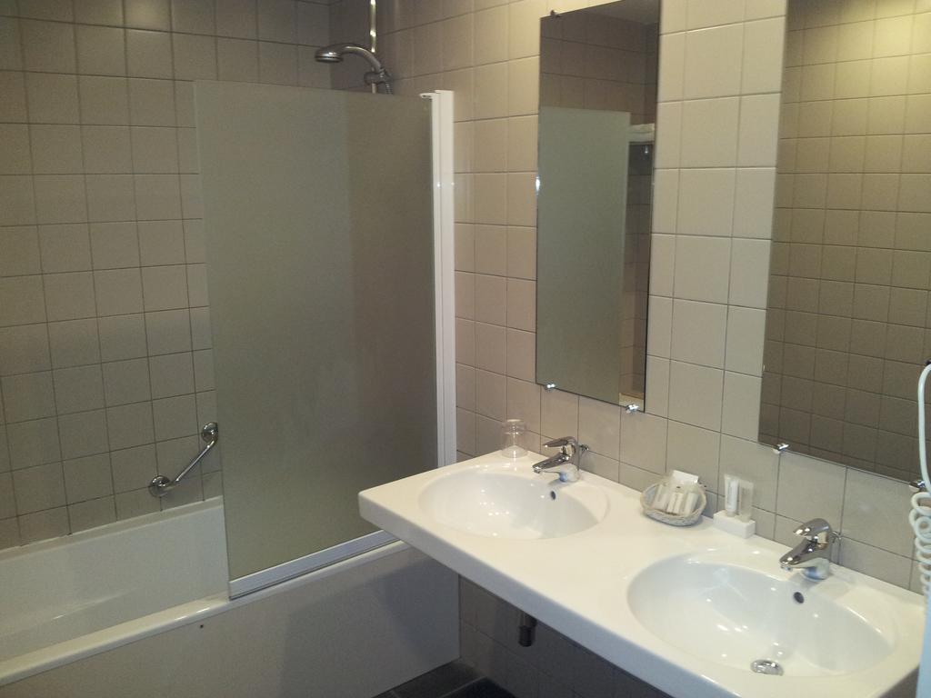 Hotel De Zalm Herentals Zimmer foto